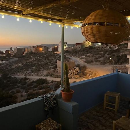 Let Us Surf Bed & Breakfast Tamraght Eksteriør bilde