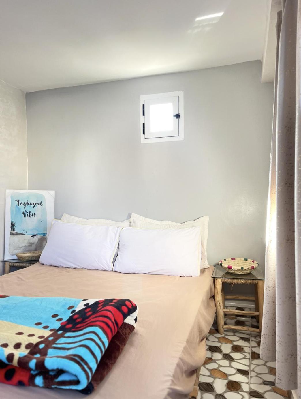 Let Us Surf Bed & Breakfast Tamraght Eksteriør bilde